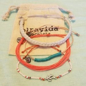 Pura Vida Bracelets July 2018 Monthly Pack